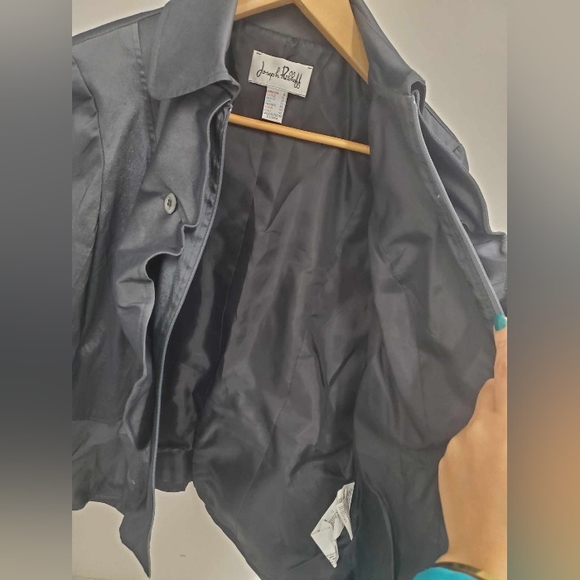 Vtge Joseph Ribkoff Satin Gray Jacket  Classic Collar Ruffle Details Fro… - Picture 7 of 9